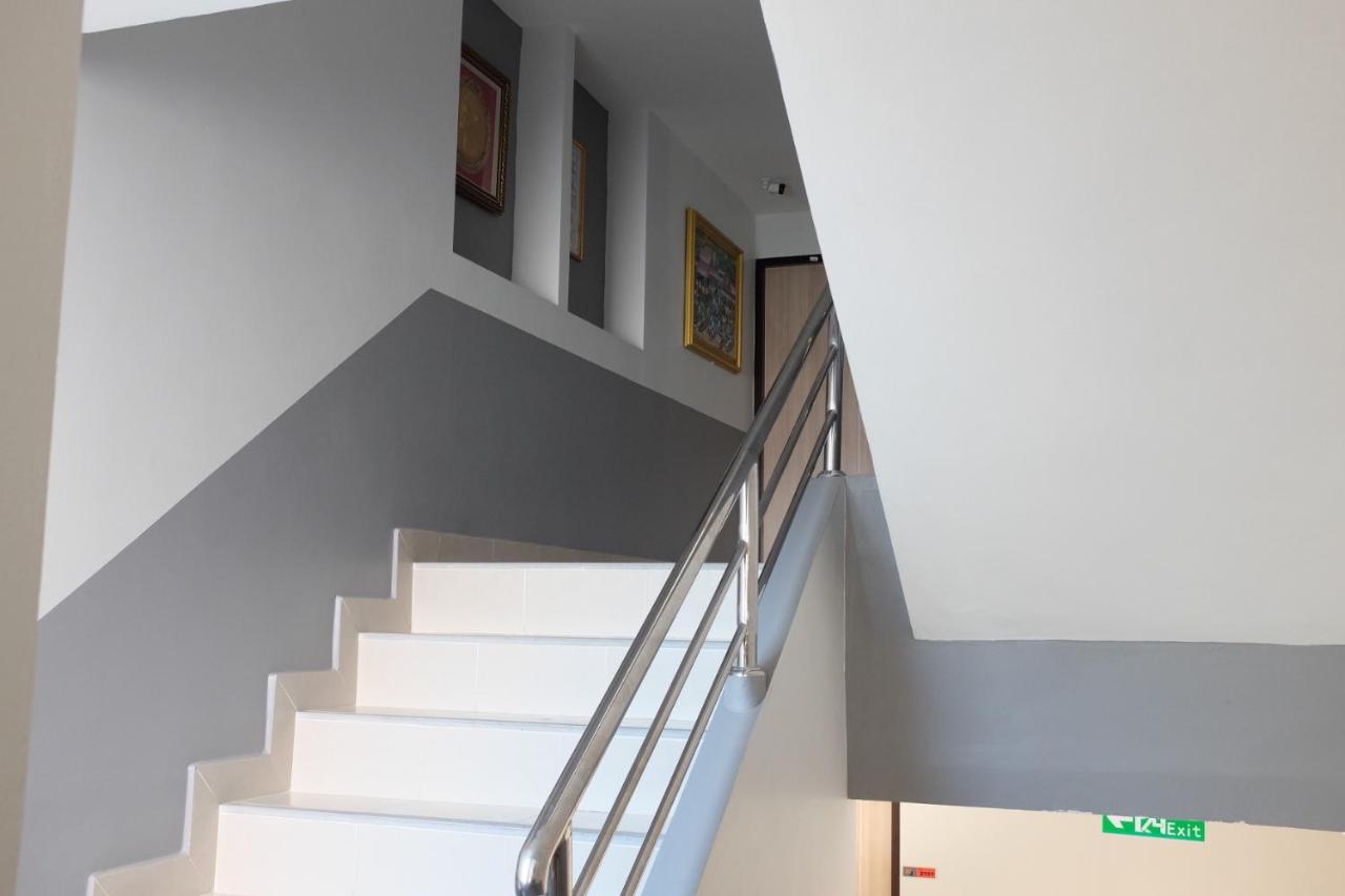 Wj Residence At Suvarnaphumi Bangkok Exterior foto